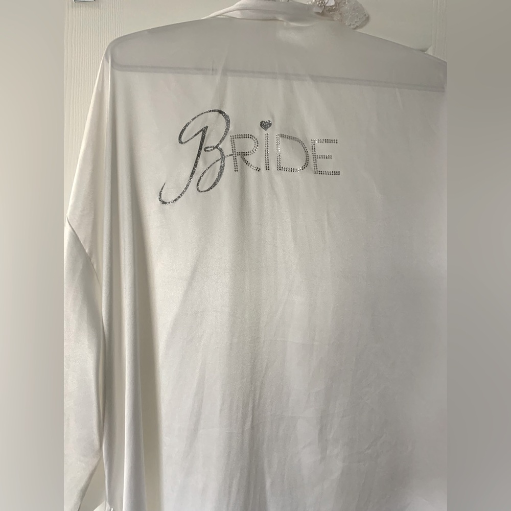 O/S rhinestone satin bridal robe